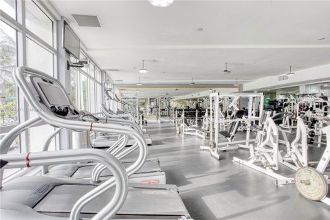 Condominio en alquiler en Miami Beach, Florida, 57.51 m2 № 1920614 - foto 23