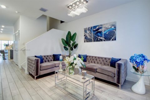 Casa en venta en Homestead, Florida, 4 dormitorios, 169.64 m2 № 2054469 - foto 5