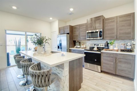 Casa en venta en Homestead, Florida, 4 dormitorios, 169.64 m2 № 2054469 - foto 6