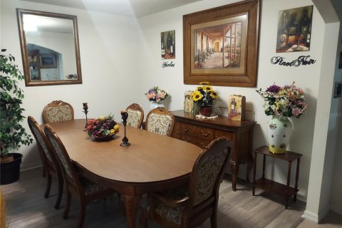 Villa ou maison à vendre à Ocala, Floride: 5 chambres, 247.21 m2 № 2299209 - photo 20