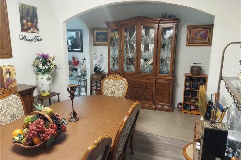 Villa ou maison à vendre à Ocala, Floride: 5 chambres, 247.21 m2 № 2299209 - photo 22