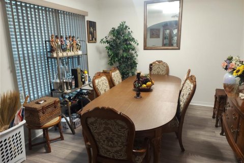 Villa ou maison à vendre à Ocala, Floride: 5 chambres, 247.21 m2 № 2299209 - photo 19