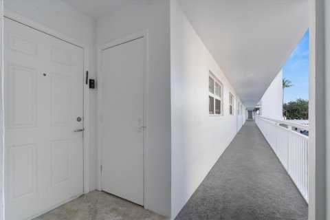 Condominio en venta en Highland Beach, Florida, 2 dormitorios, 115.11 m2 № 2088027 - foto 21