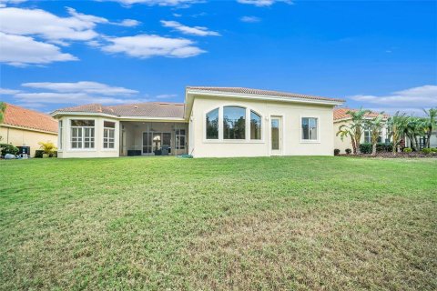 Villa ou maison à vendre à Tampa, Floride: 4 chambres, 336.96 m2 № 2201392 - photo 22
