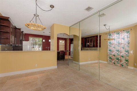 Casa en venta en Davie, Florida, 4 dormitorios, 171.22 m2 № 2044746 - foto 8