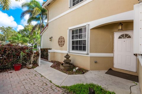 Casa en venta en Davie, Florida, 4 dormitorios, 171.22 m2 № 2044746 - foto 3