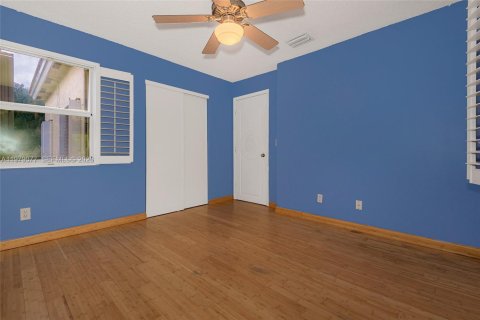 Casa en venta en Davie, Florida, 4 dormitorios, 171.22 m2 № 2044746 - foto 27