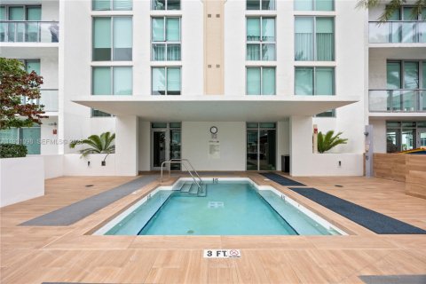 Снять в аренду кондоминиум в Санни-Айлс-Бич, Флорида 2 спальни, 141.58м2, № 1989781 - фото 28