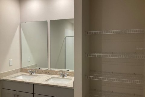Casa en alquiler en Winter Haven, Florida, 3 dormitorios, 161.09 m2 № 1798015 - foto 11