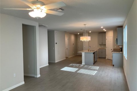 Casa en alquiler en Winter Haven, Florida, 3 dormitorios, 161.09 m2 № 1798015 - foto 3