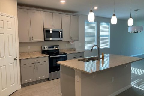 Casa en alquiler en Winter Haven, Florida, 3 dormitorios, 161.09 m2 № 1798015 - foto 4