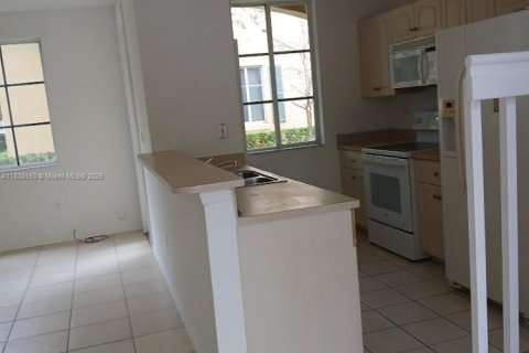 Adosado en alquiler en North Lauderdale, Florida, 2 dormitorios, 130.53 m2 № 1934609 - foto 14