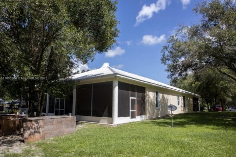 House in LaBelle, Florida 2 bedrooms № 1880104 - photo 26