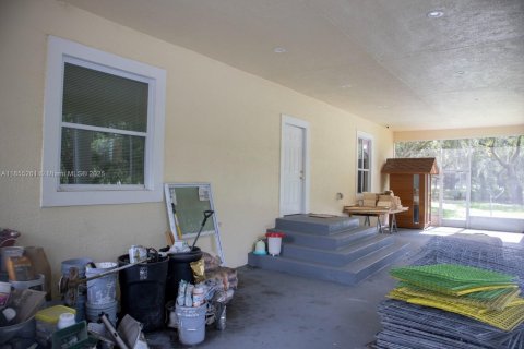 House in LaBelle, Florida 2 bedrooms № 1880104 - photo 25