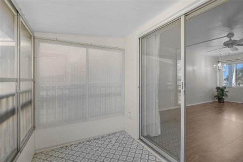 Copropriété à vendre à Bradenton, Floride: 2 chambres, 67.45 m2 № 2204234 - photo 23
