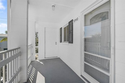 Copropriété à vendre à Bradenton, Floride: 2 chambres, 67.45 m2 № 2204234 - photo 3