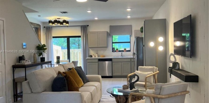 Casa en Florida City, Florida 3 dormitorios, 127.83 m2 № 2006444