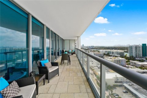 Copropriété à louer à Miami Beach, Floride: 2 chambres, 96.15 m2 № 1693247 - photo 12