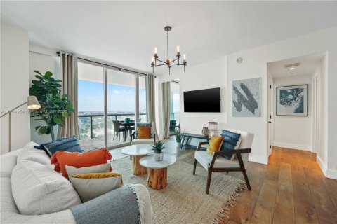 Copropriété à louer à Miami Beach, Floride: 2 chambres, 96.15 m2 № 1693247 - photo 2