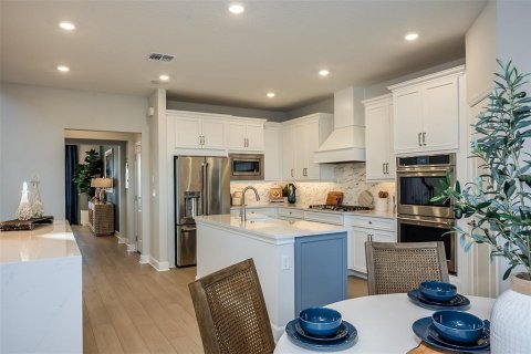 Casa en venta en Mount Dora, Florida, 5 dormitorios, 388.42 m2 № 2208687 - foto 5