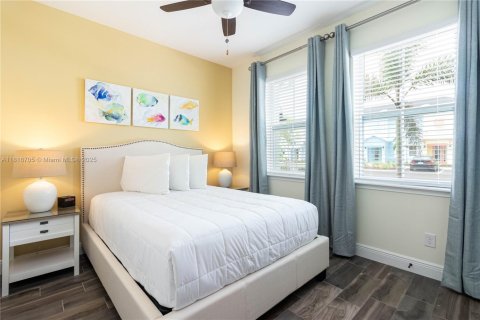 Adosado en venta en Kissimmee, Florida, 3 dormitorios, 143.53 m2 № 1776407 - foto 10
