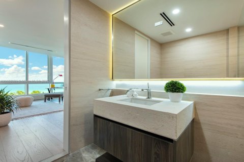 Condominio en venta en Miami Beach, Florida, 2 dormitorios, 163.23 m2 № 1861319 - foto 12