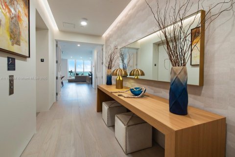 Condominio en venta en Miami Beach, Florida, 2 dormitorios, 163.23 m2 № 1861319 - foto 2