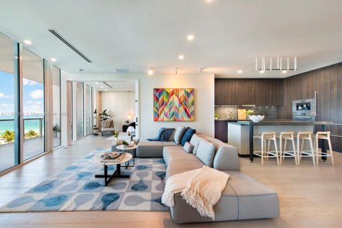 Condominio en venta en Miami Beach, Florida, 2 dormitorios, 163.23 m2 № 1861319 - foto 5