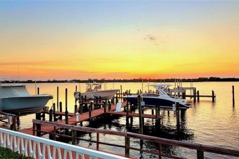 Copropriété à vendre à Palm Beach, Floride: 2 chambres, 103.68 m2 № 2028263 - photo 6