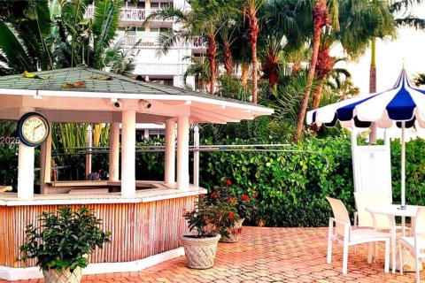 Copropriété à vendre à Palm Beach, Floride: 2 chambres, 103.68 m2 № 2028263 - photo 17