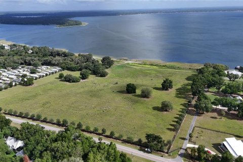 Land in Weirsdale, Florida № 2208797