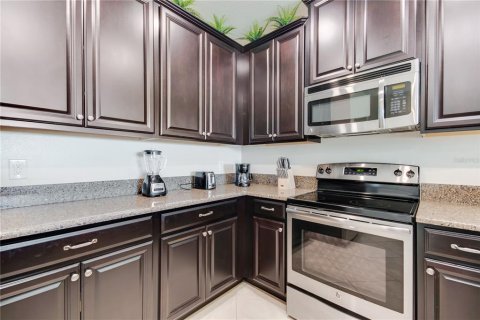 Copropriété à vendre à Davenport, Floride: 3 chambres, 172.24 m2 № 2425797 - photo 8