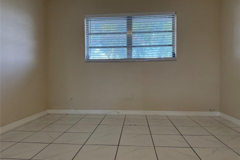 Apartment in Hollywood, Florida 1 bedroom, 63.17 sq.m. № 2393240 - photo 7