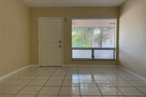 Apartment in Hollywood, Florida 1 bedroom, 63.17 sq.m. № 2393240 - photo 2