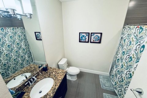 Touwnhouse à vendre à Clermont, Floride: 3 chambres, 139.45 m2 № 2148253 - photo 16