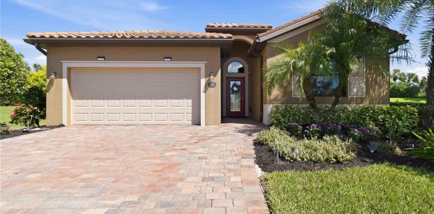 House in Bradenton, Florida 3 bedrooms, 186.36 sq.m. № 2390935