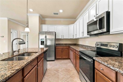 House in Bradenton, Florida 3 bedrooms, 186.36 sq.m. № 2390935 - photo 27