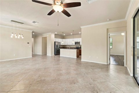 House in Bradenton, Florida 3 bedrooms, 186.36 sq.m. № 2390935 - photo 18
