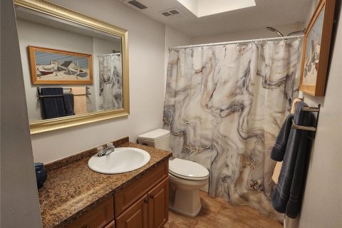 Condo in Dunedin, Florida, 1 bedroom  № 2150786 - photo 15