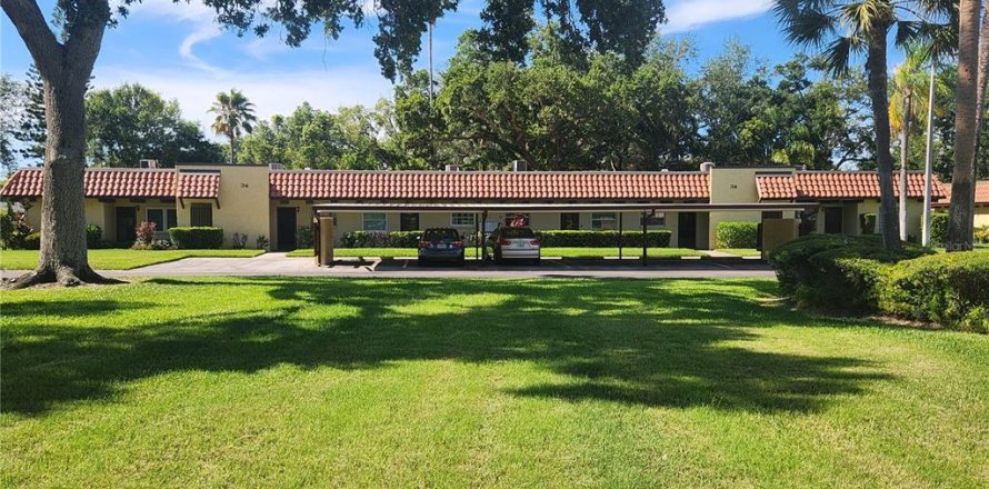 Condo in Dunedin, Florida, 1 bedroom  № 2150786