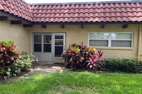 Condo in Dunedin, Florida, 1 bedroom  № 2150786 - photo 19