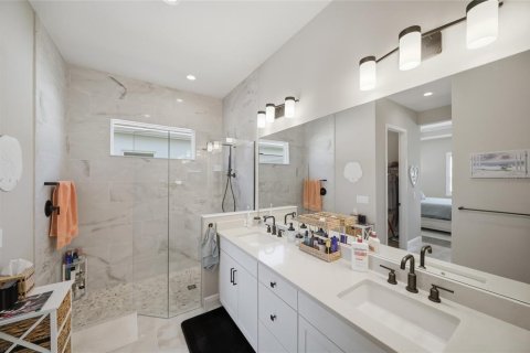 Casa en venta en Sarasota, Florida, 3 dormitorios, 225.47 m2 № 2418572 - foto 23