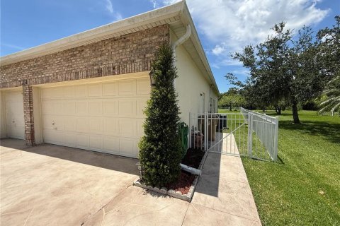 House in Kissimmee, Florida 4 bedrooms, 210.14 sq.m. № 1840687 - photo 3