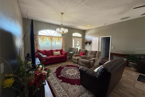 House in Kissimmee, Florida 4 bedrooms, 210.14 sq.m. № 1840687 - photo 4