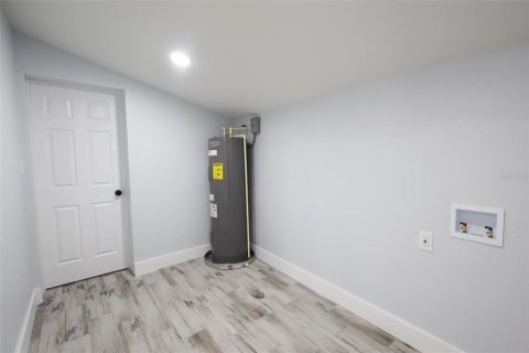 Casa en venta en Brandon, Florida, 4 dormitorios, 141.58 m2 № 2167122 - foto 30