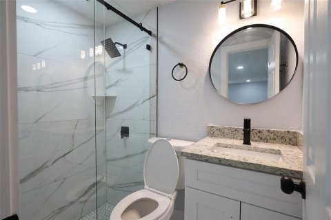 Casa en venta en Brandon, Florida, 4 dormitorios, 141.58 m2 № 2167122 - foto 26