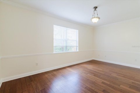 Townhouse in Tampa, Florida 3 bedrooms, 188.5 sq.m. № 2220532 - photo 13