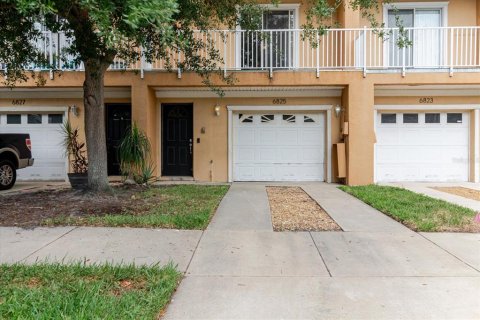 Townhouse in Tampa, Florida 3 bedrooms, 188.5 sq.m. № 2220532