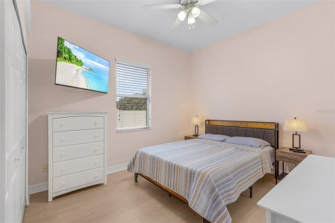 Купить виллу или дом в Кейп-Корал, Флорида 12 комнат, 222.78м2, № 1528229 - фото 19