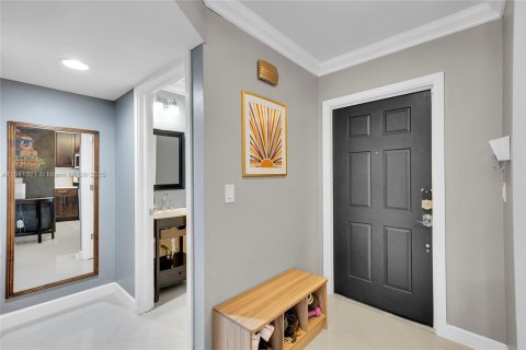 Adosado en venta en Pembroke Pines, Florida, 3 dormitorios, 126.44 m2 № 1839700 - foto 7